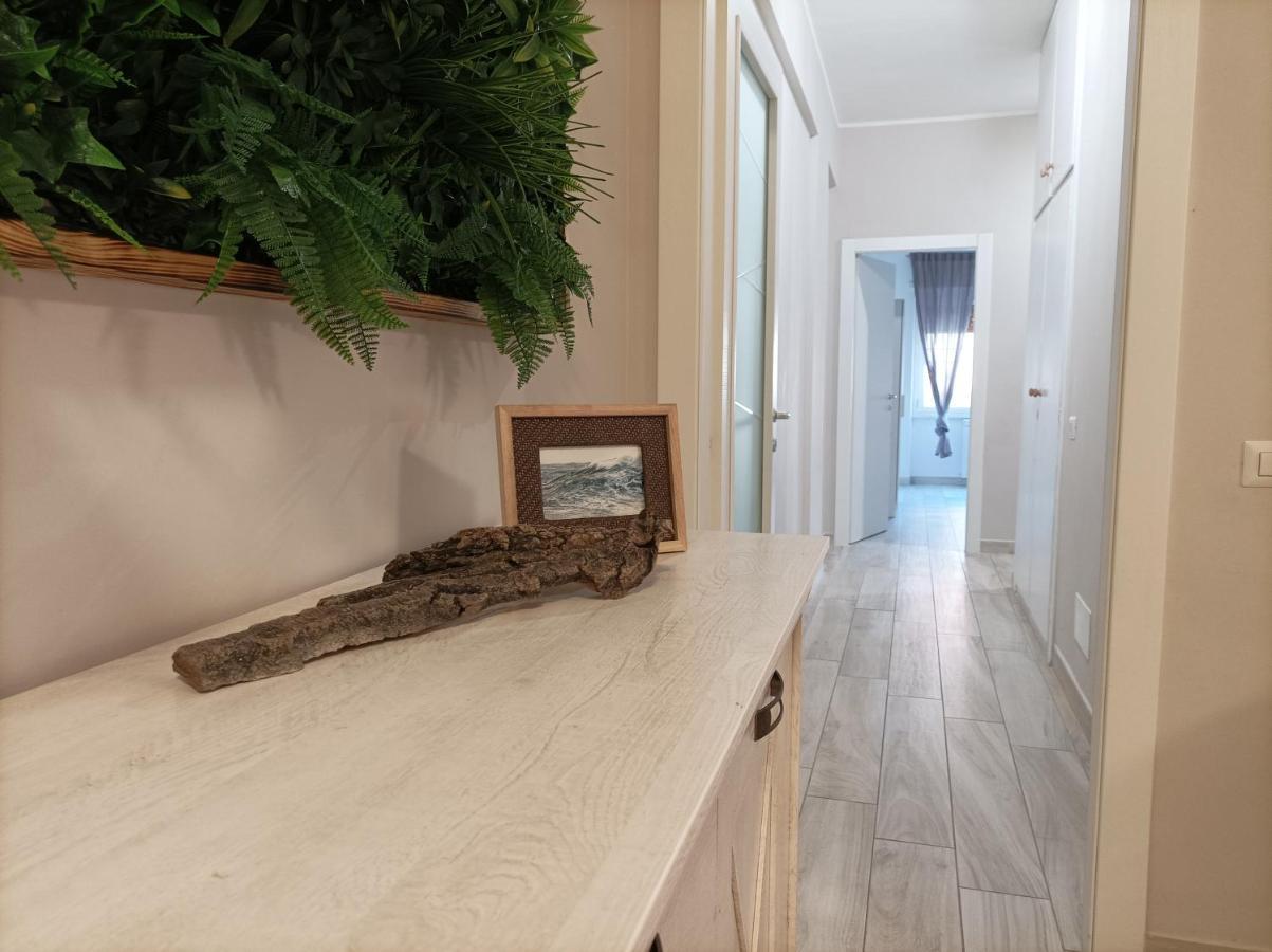 Luxury Beach House Torvaianica Buitenkant foto