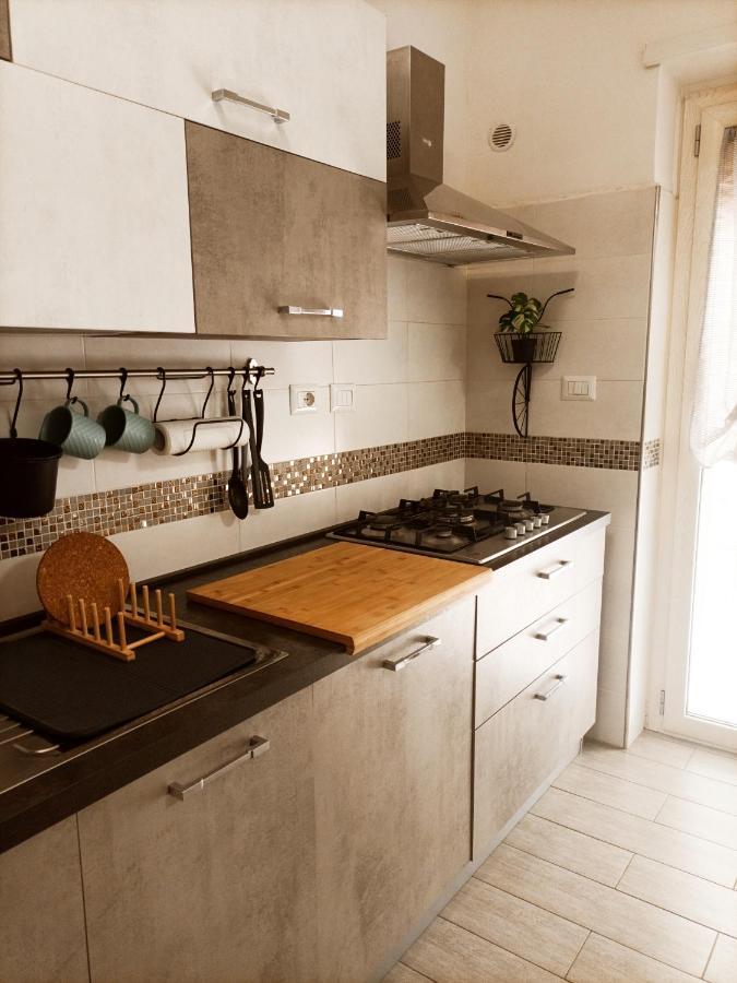 Luxury Beach House Torvaianica Buitenkant foto